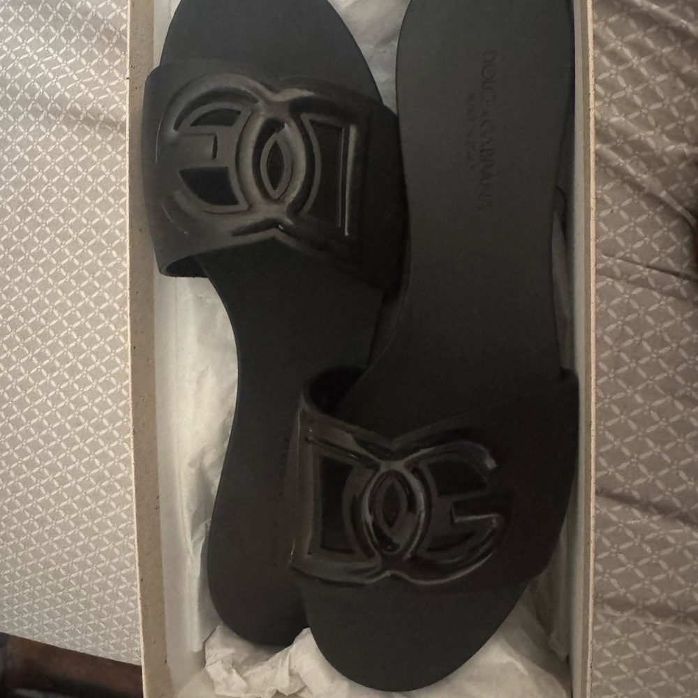 Dolce & Gabbana Black Slide Sandals